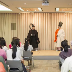台湾きものショー　～束帯・衣冠・直衣 男性装束編～のサムネイル