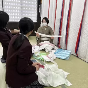 2/26・2/27・2/28　京都教育大学付属京都小中学校「チャレンジ体験(職業体験)」の受け入れを行いました！～1日目～のサムネイル