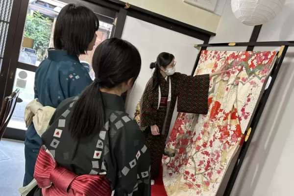 2/26・2/27・2/28　京都教育大学付属京都小中学校「チャレンジ体験(職業体験)」の受け入れを行いました！～２日目～