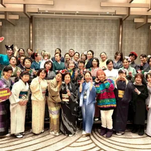 12/19「講師会・教授師範の会 合同望年会」を開催致しました！inデュシタニ京都のサムネイル